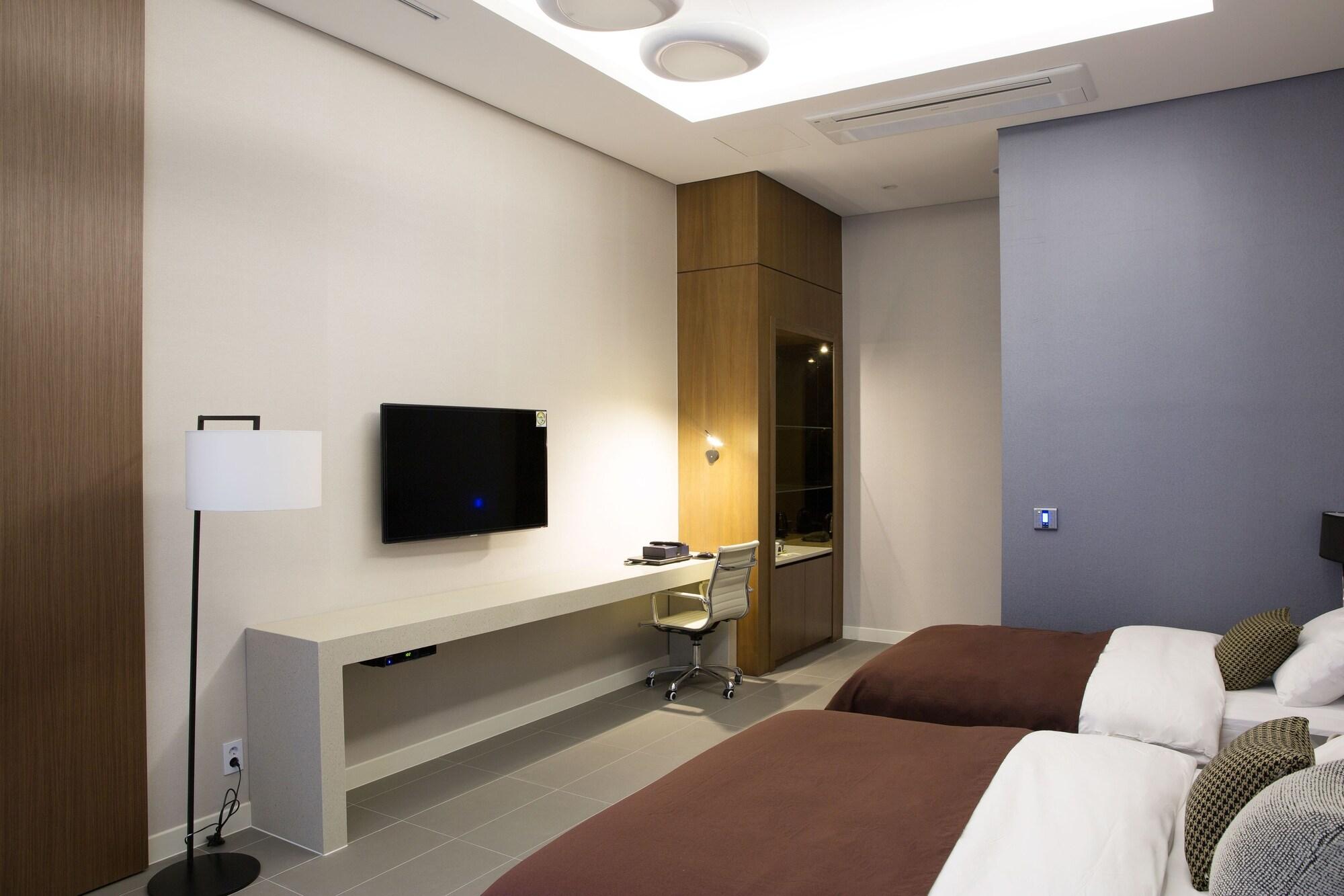 Hotel Mate Bundang Seongnam Exterior photo